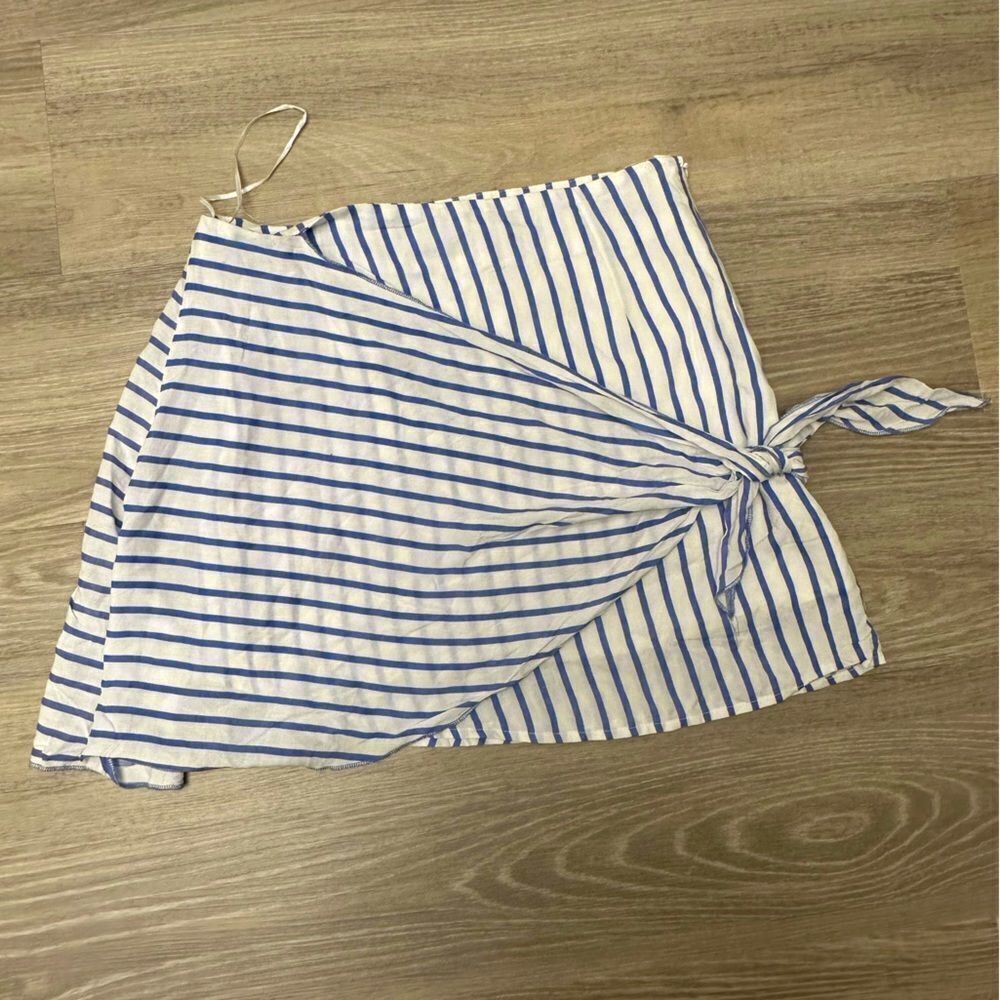 Blue/white striped skirt Size 10